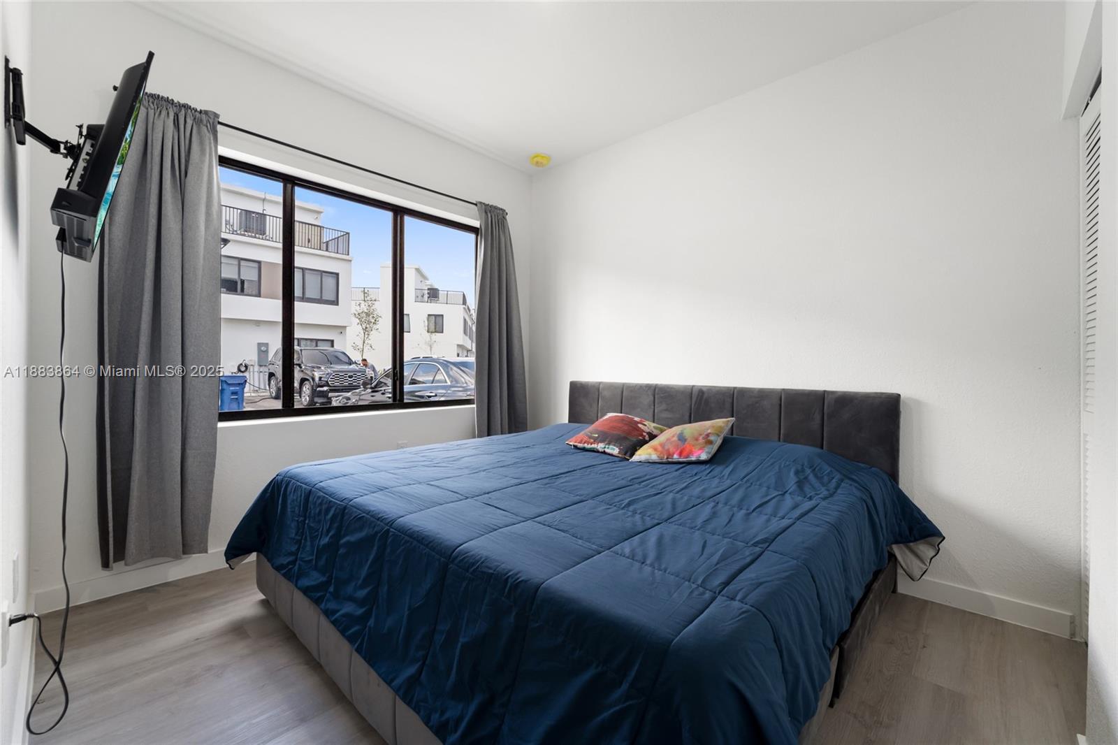 GRANDVILLE PLACE - Residential