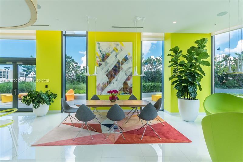 PARAISO BAYVIEWS CONDO - Residential Lease
