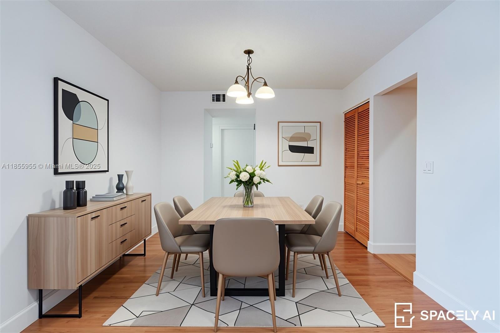 KINGS CREEK SO CONDO - Residential