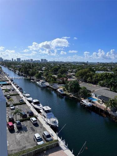 Rental Property at 2000 Ne 135th St 904, North Miami, Miami-Dade County, Florida - Bedrooms: 2 
Bathrooms: 2  - $2,300 MO.
