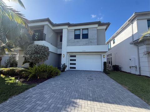 17197 Teton River Rd Boca Raton FL 33496