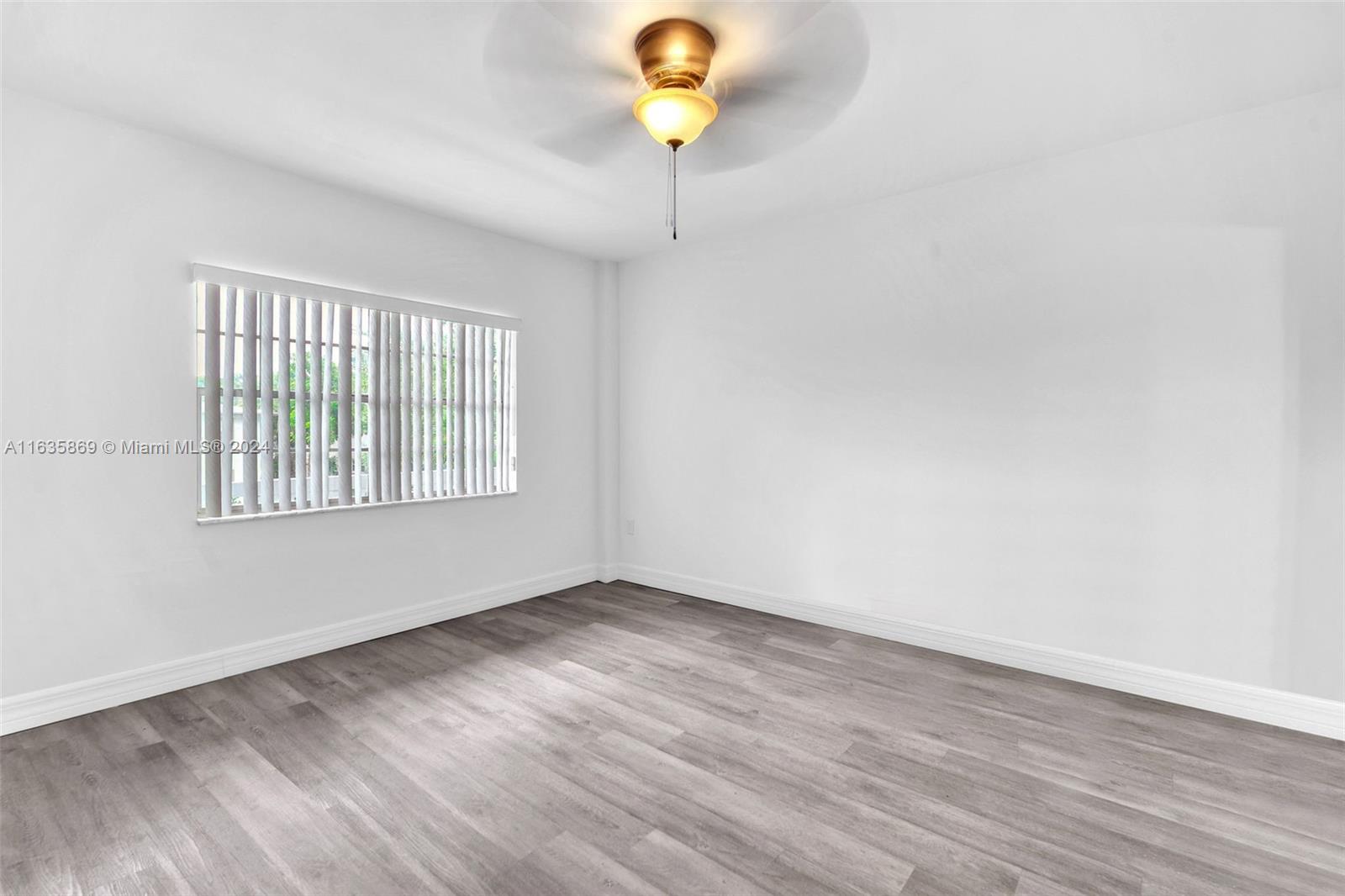 LUNA AT HOLLYWOOD CONDO I - Residential