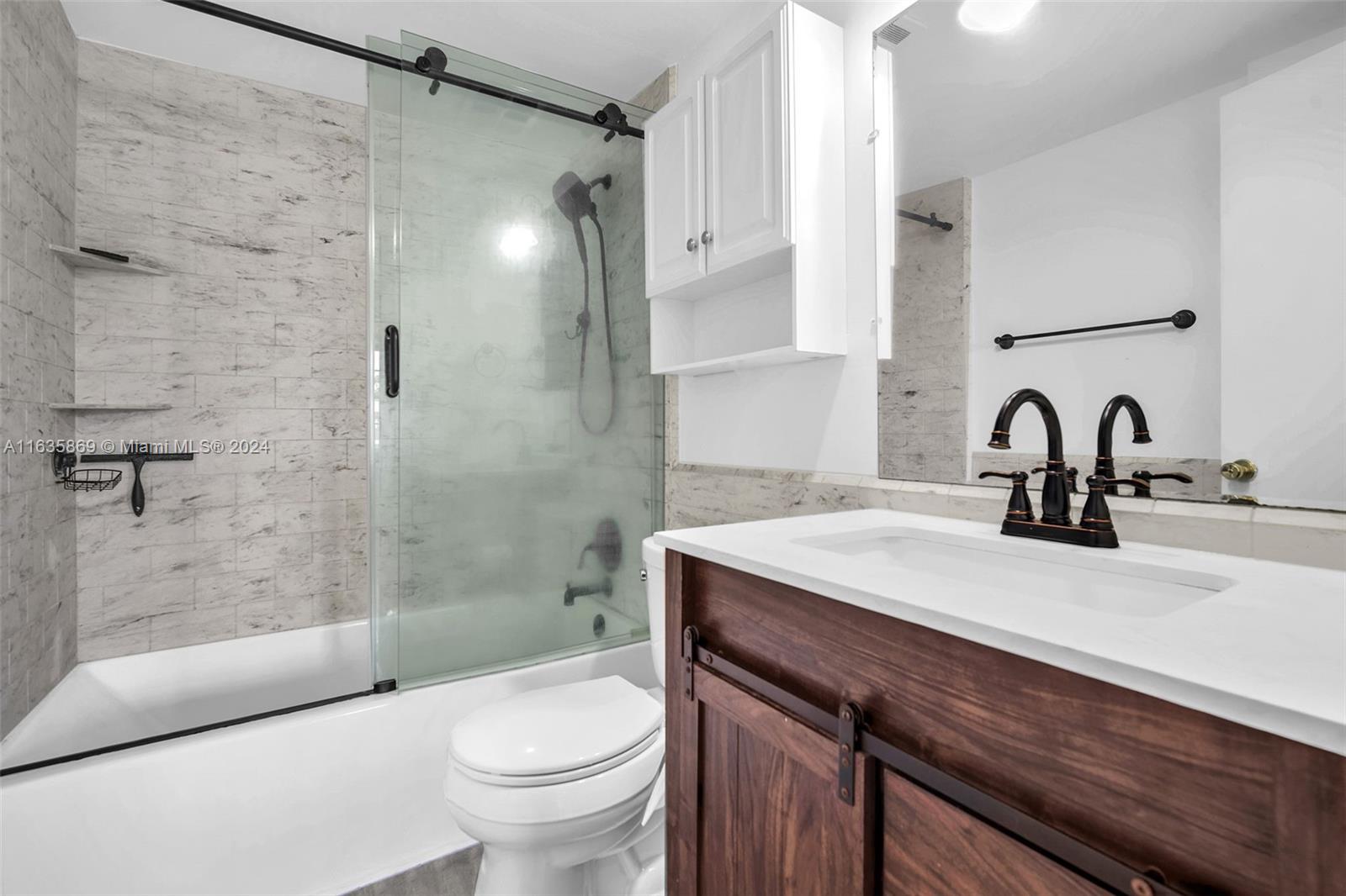 LUNA AT HOLLYWOOD CONDO I - Residential