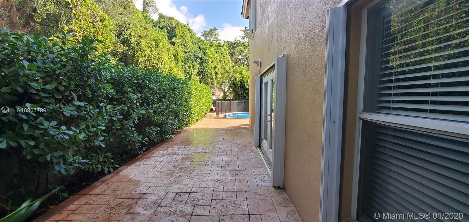 FOREST LAKES TOWNHOMES - Residential