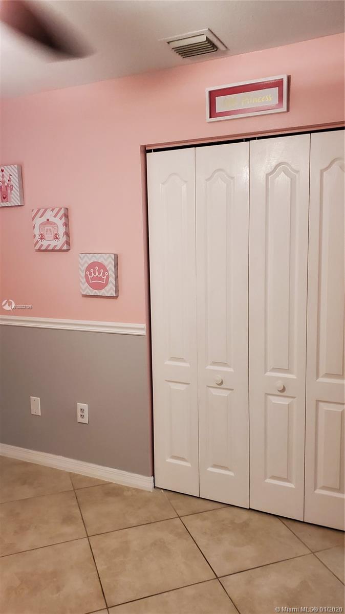 FOREST LAKES TOWNHOMES - Residential