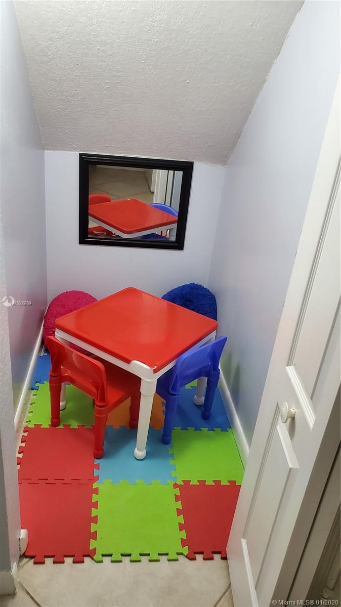 FOREST LAKES TOWNHOMES - Residential