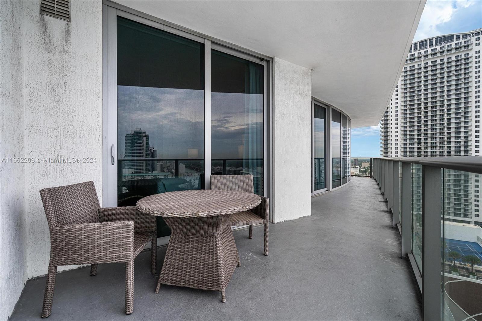 4111 SOUTH OCEAN DRIVE CO - Residential