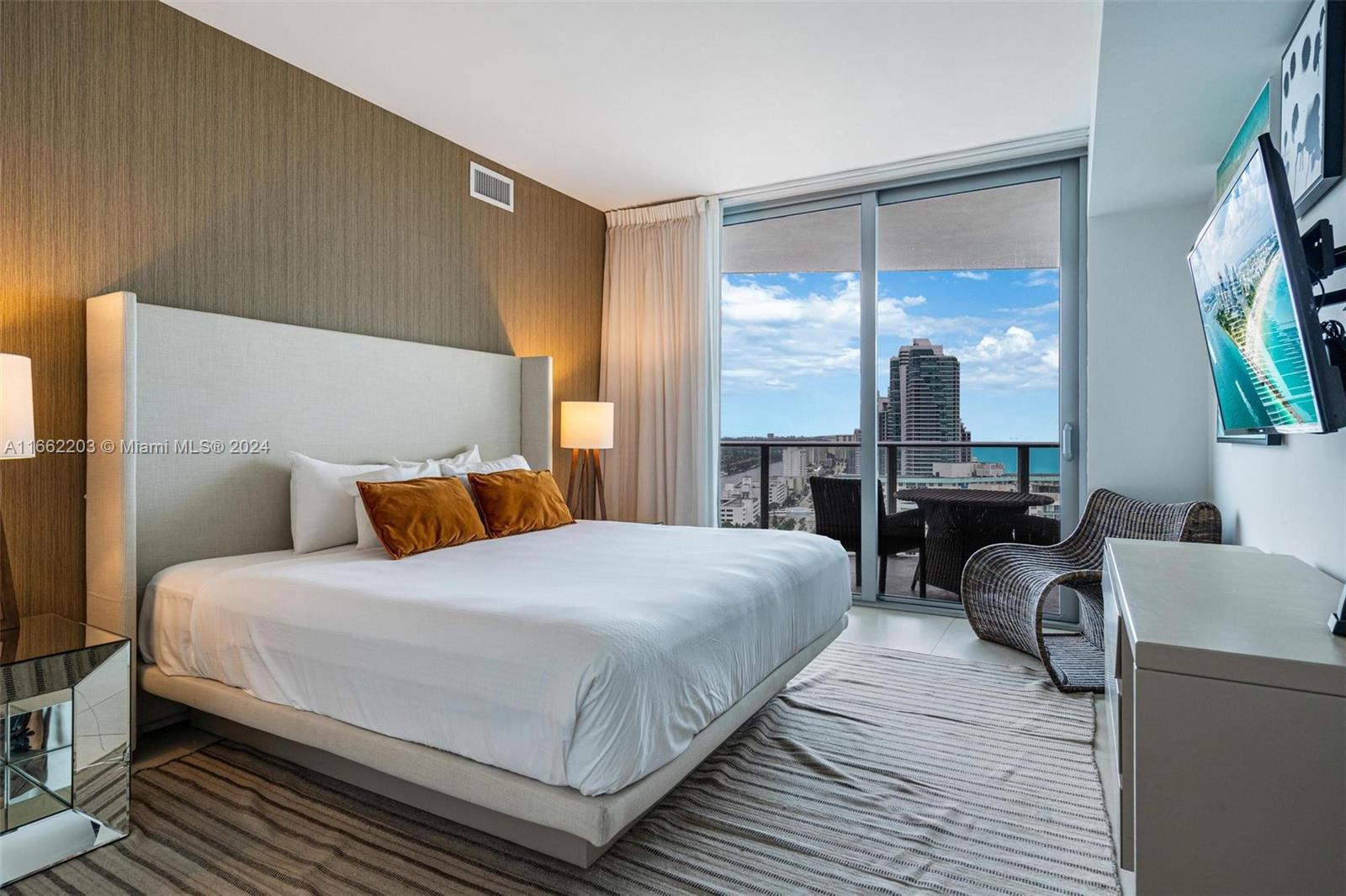 4111 SOUTH OCEAN DRIVE CO - Residential