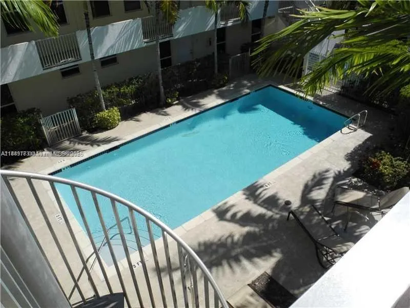 Pinecrest, Florida 33156, United States, 2 Bedrooms Bedrooms, ,2 BathroomsBathrooms,Residential,Active,210619