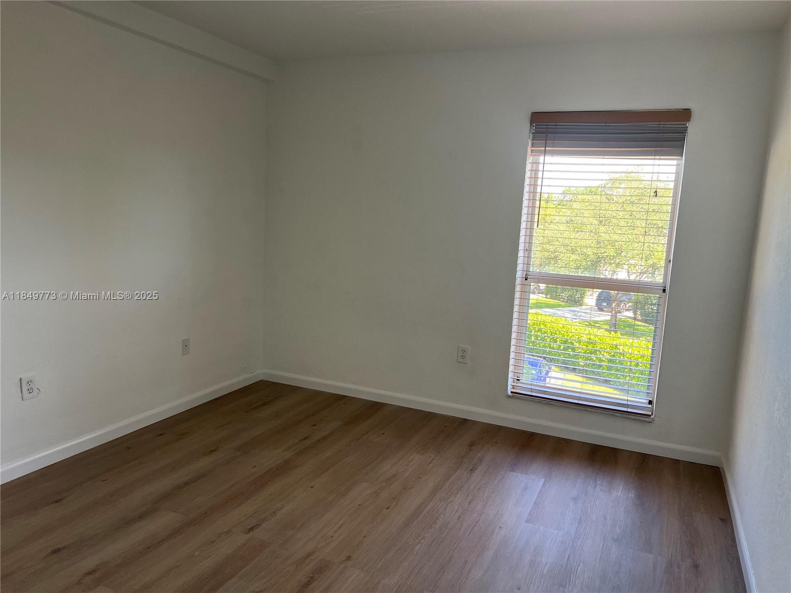 PALMS OF PINECREST CONDO - Residential Lease