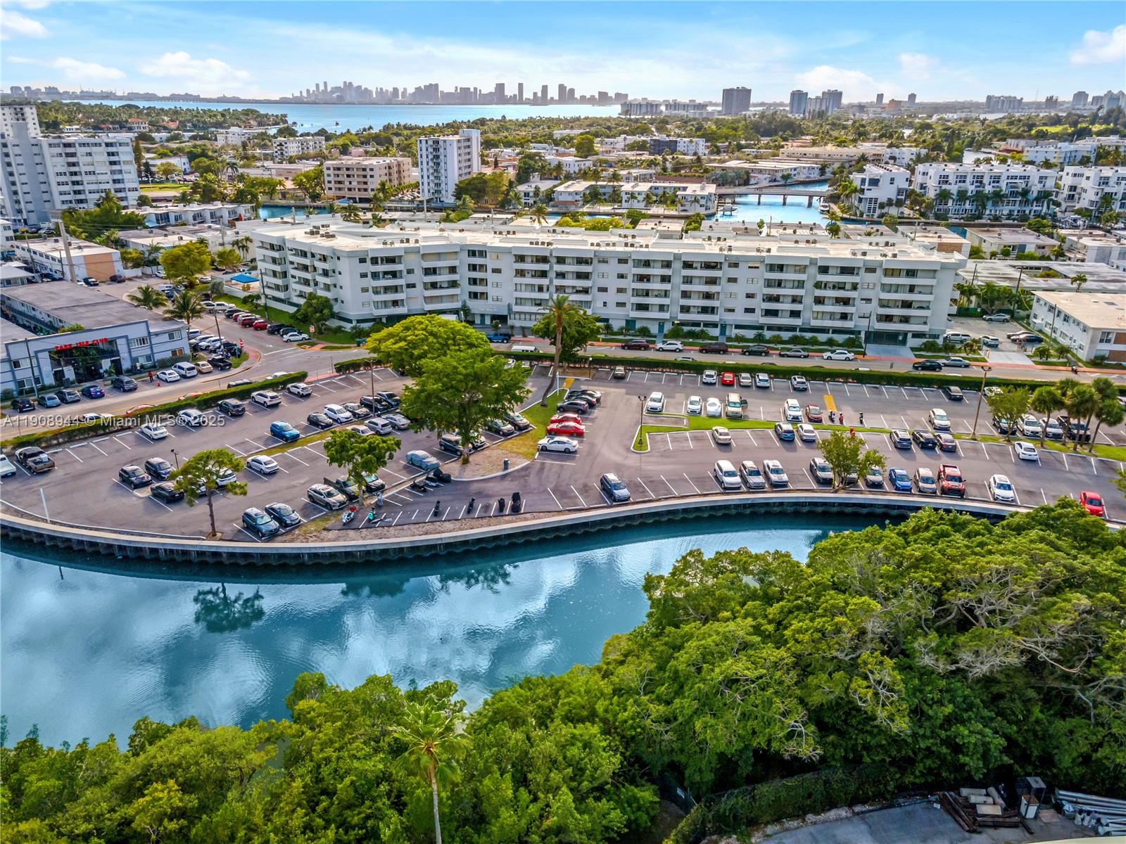 PARKVIEW PLAZA CONDO - Residential Lease