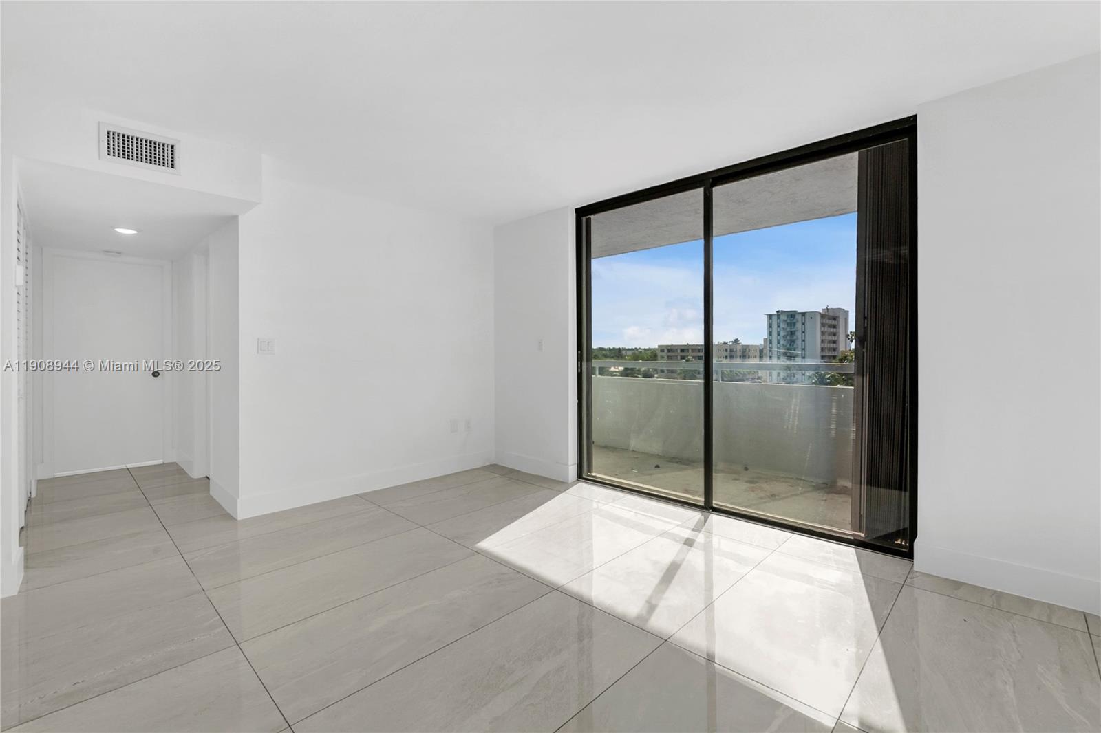 PARKVIEW PLAZA CONDO - Residential Lease