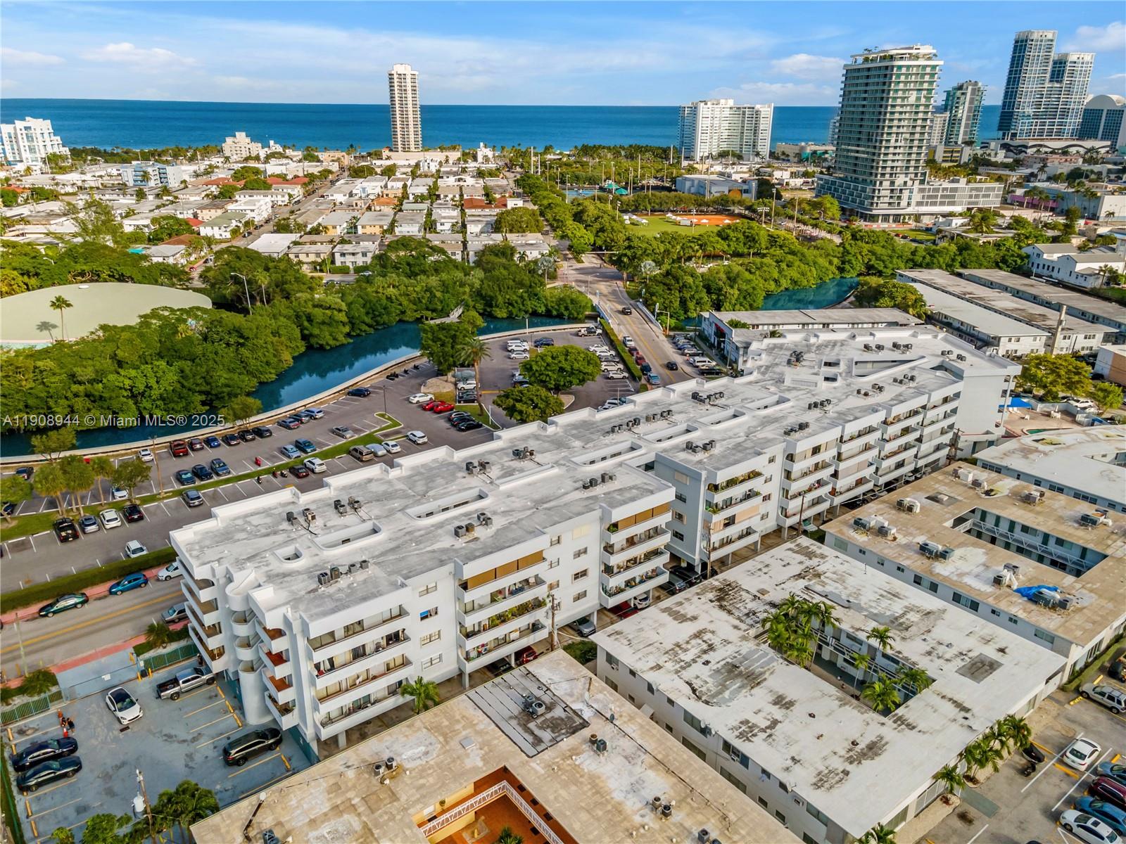 PARKVIEW PLAZA CONDO - Residential Lease