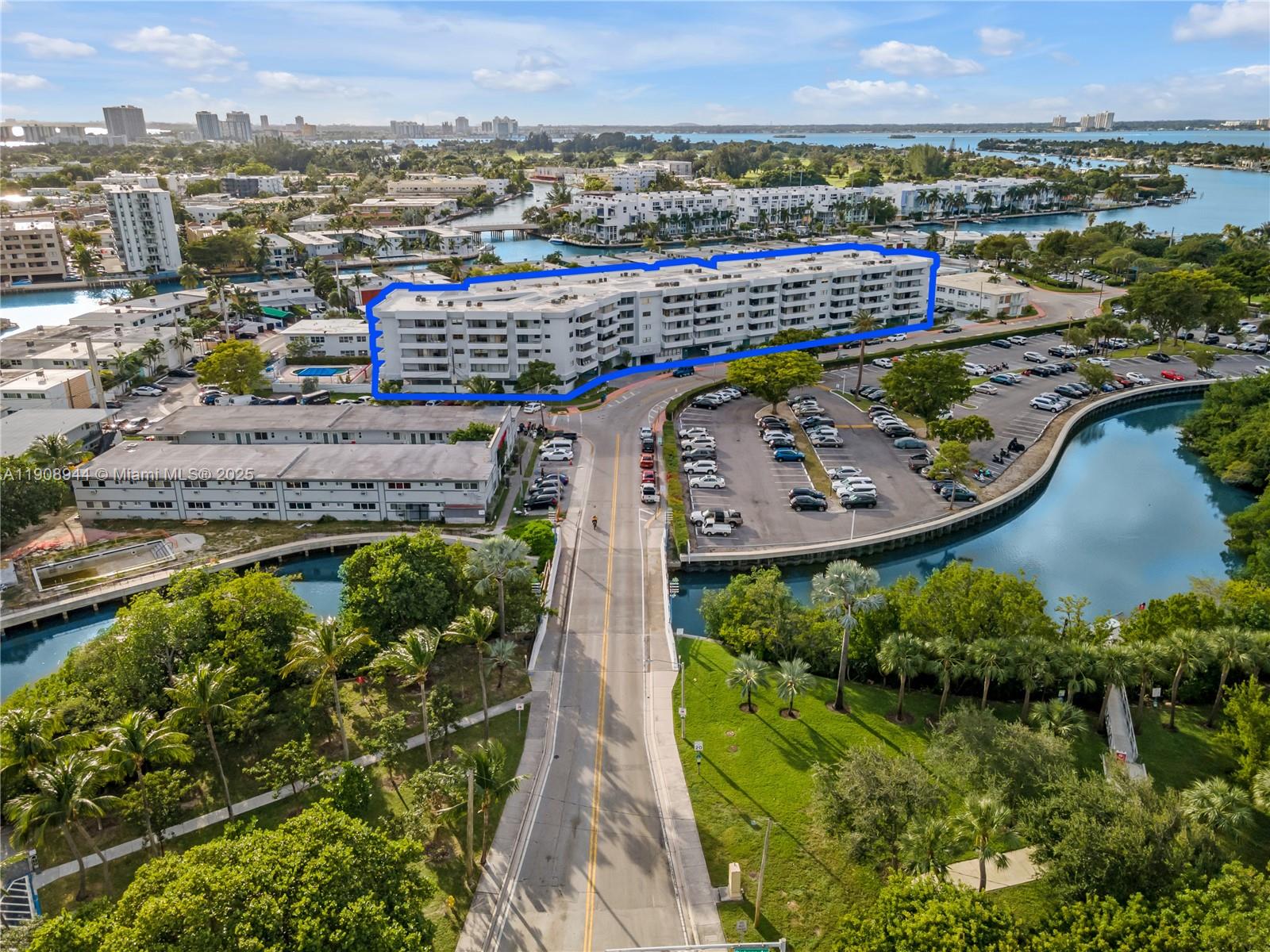 PARKVIEW PLAZA CONDO - Residential Lease