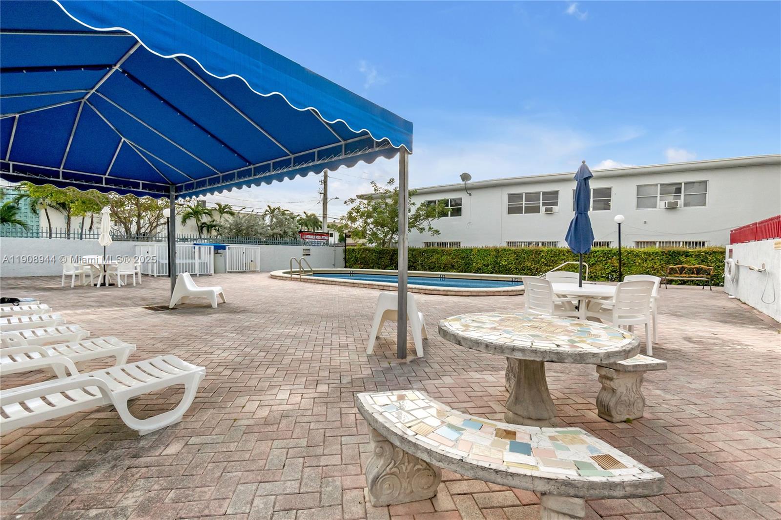 PARKVIEW PLAZA CONDO - Residential Lease