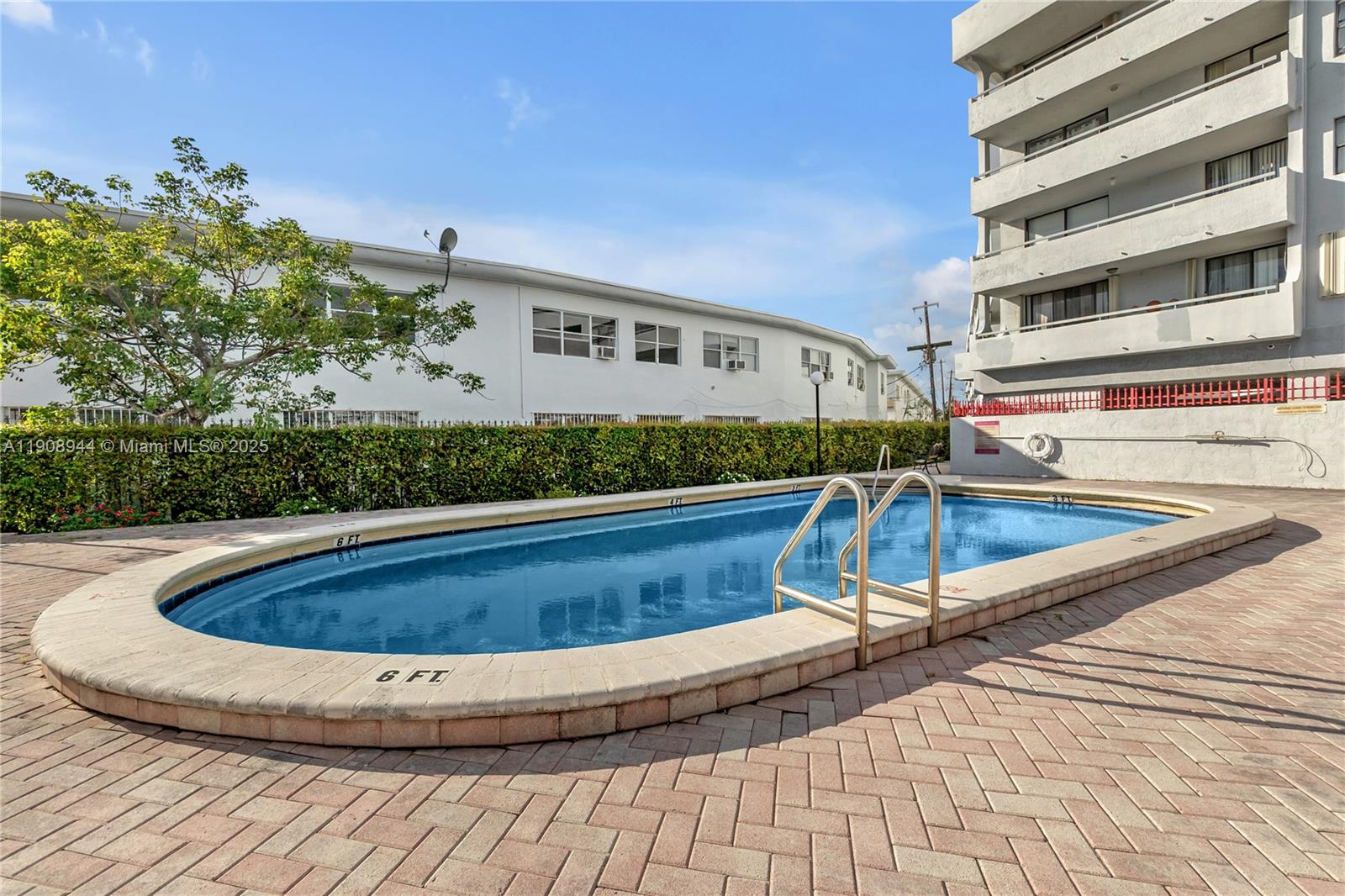 PARKVIEW PLAZA CONDO - Residential Lease