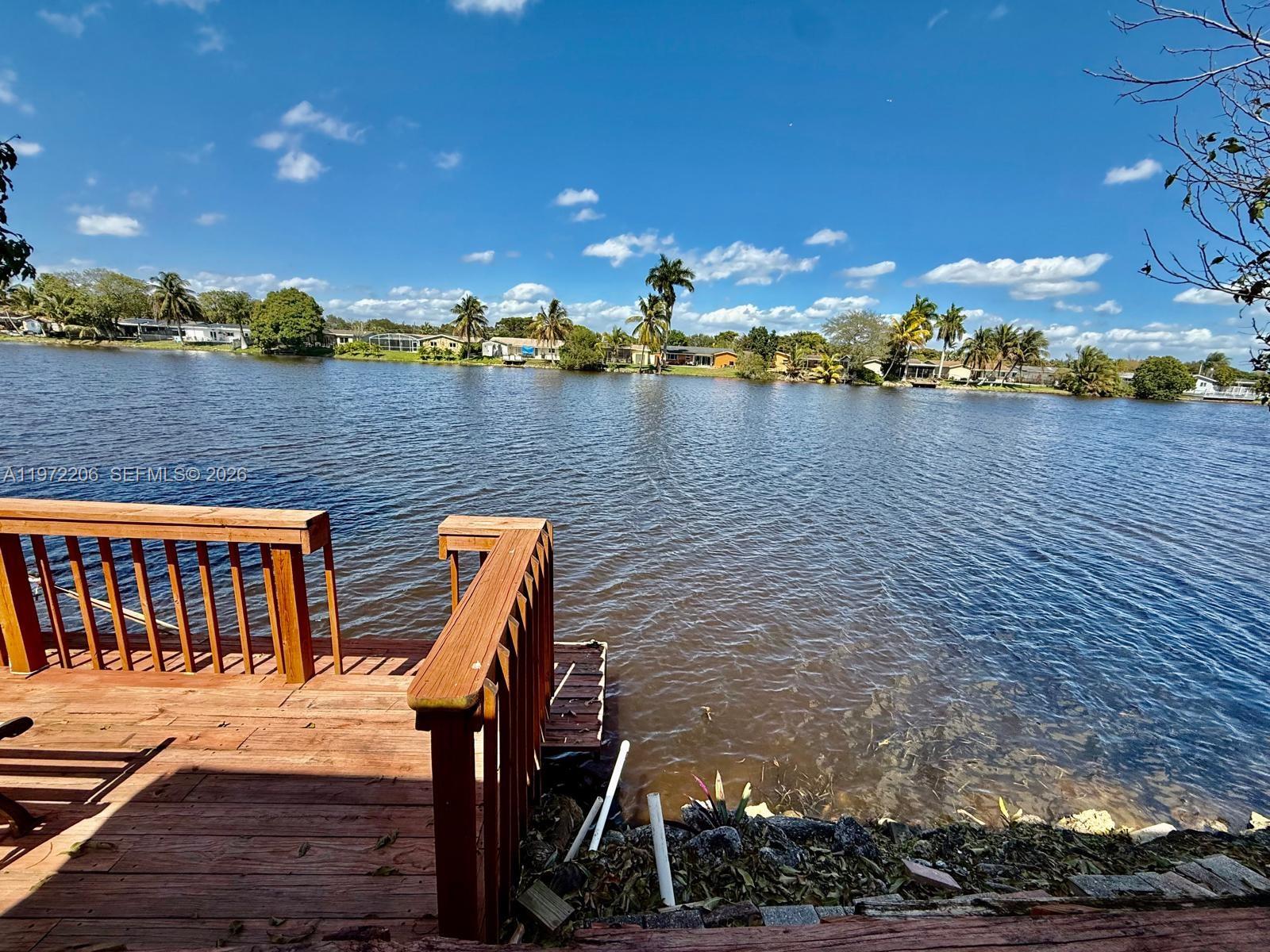 SUNRISE GOLF VILLAGE SEC - Residential