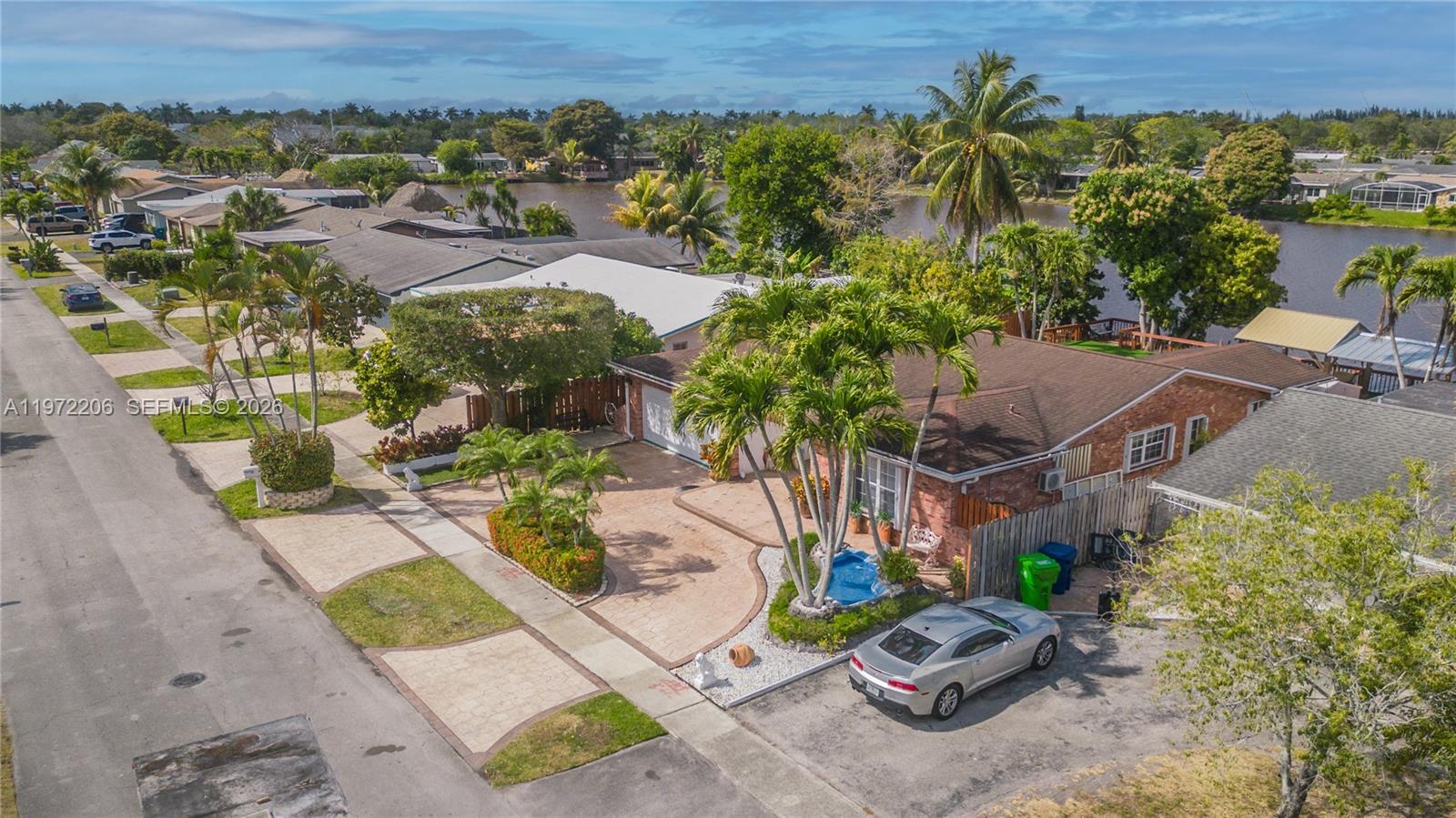 SUNRISE GOLF VILLAGE SEC - Residential