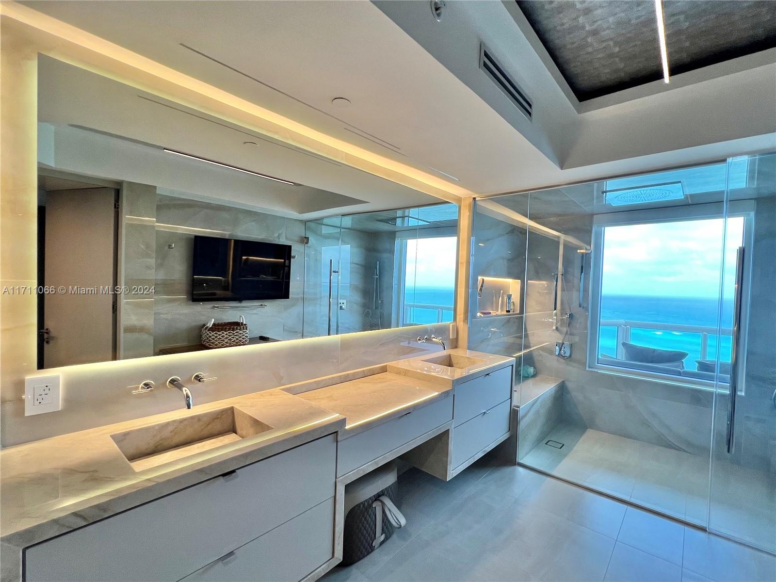 ACQUALINA OCEAN RESIDENCE - Residential