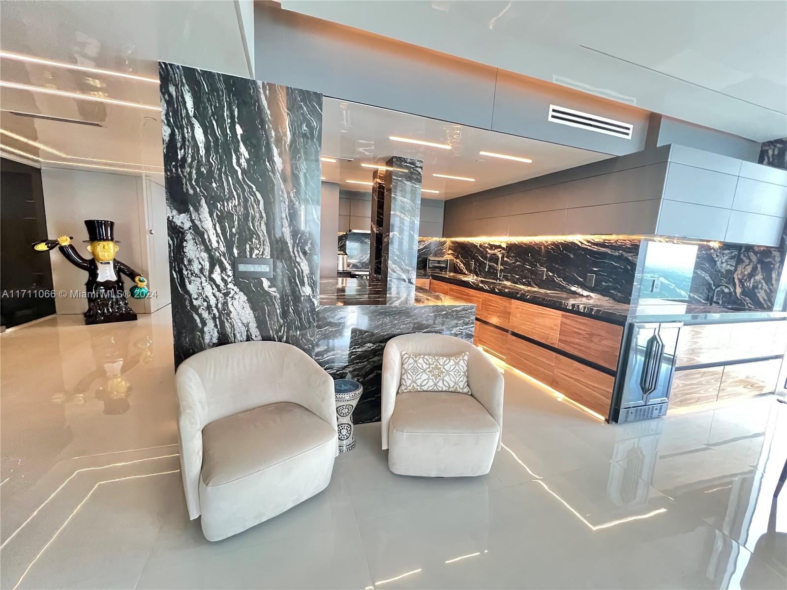 ACQUALINA OCEAN RESIDENCE - Residential