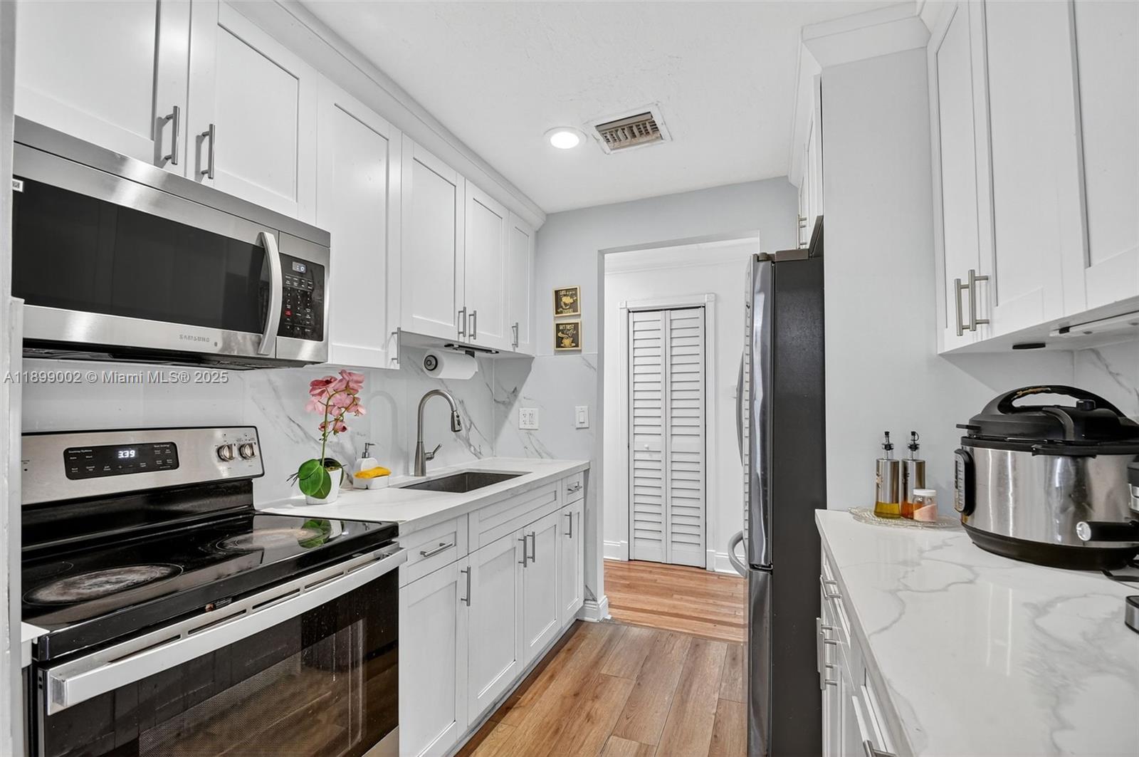 LAKE WORTH HEIGHTS - Residential