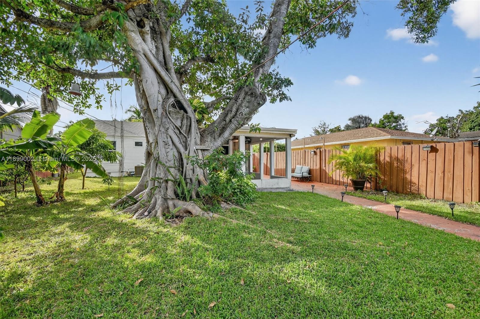 LAKE WORTH HEIGHTS - Residential