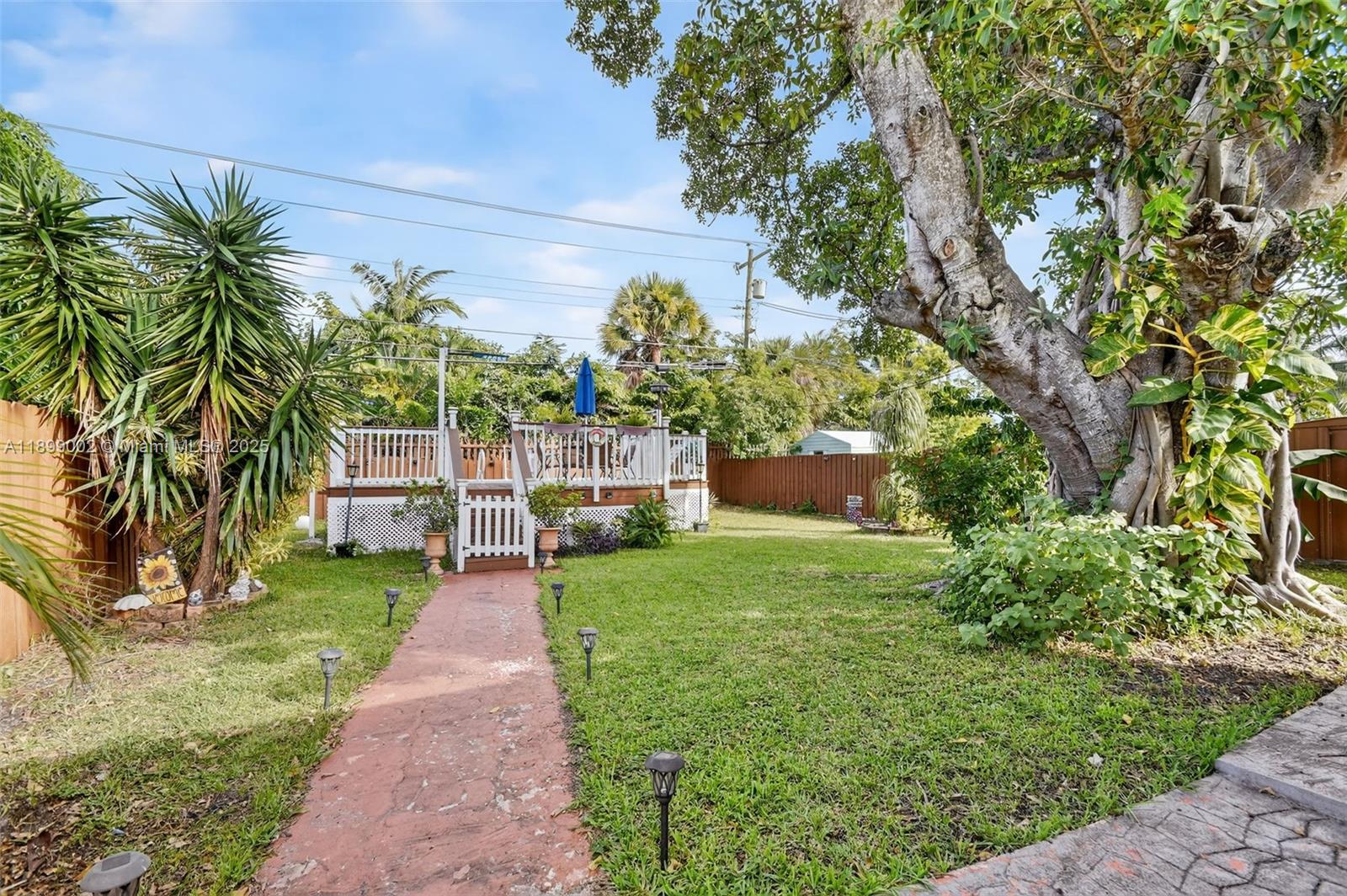 LAKE WORTH HEIGHTS - Residential
