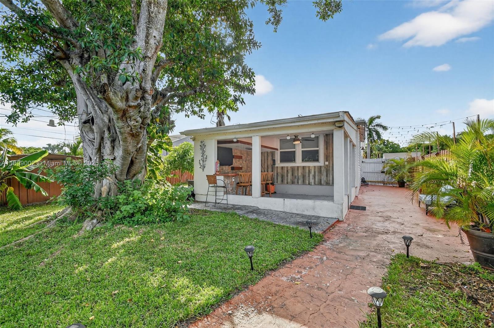 LAKE WORTH HEIGHTS - Residential