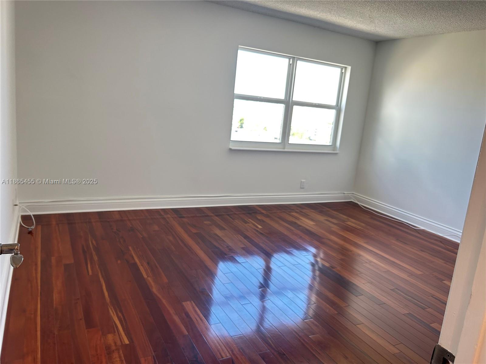 OCEAN VIEW TOWERS CONDO - Residential Lease