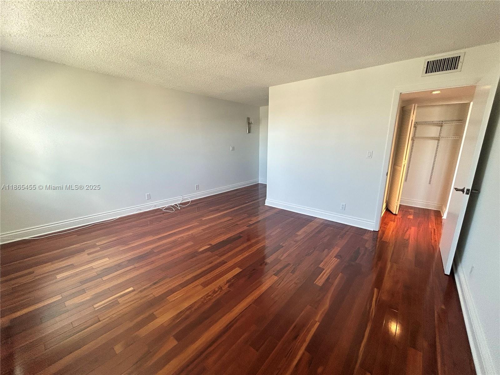 OCEAN VIEW TOWERS CONDO - Residential Lease