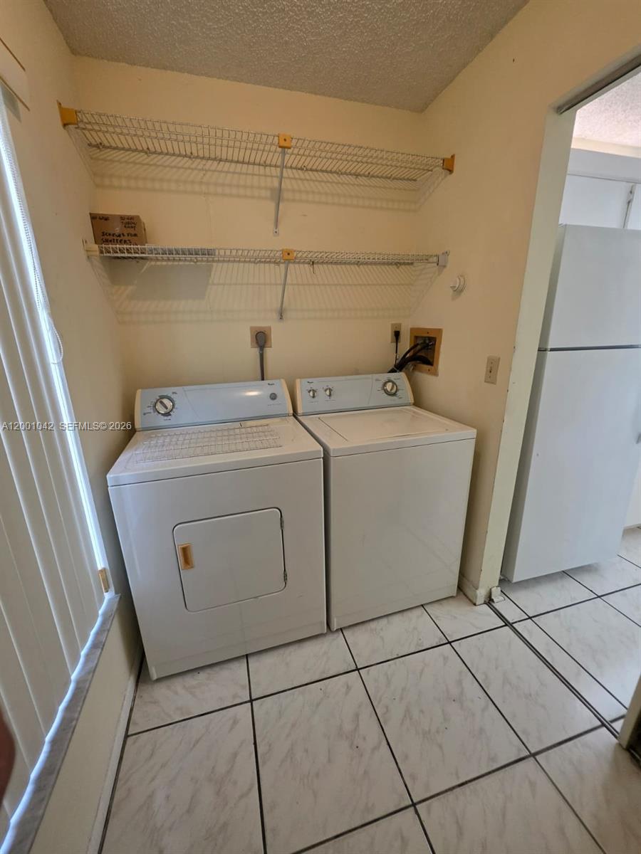 HEFTLER TOWNHOUSES AT RED - Residential