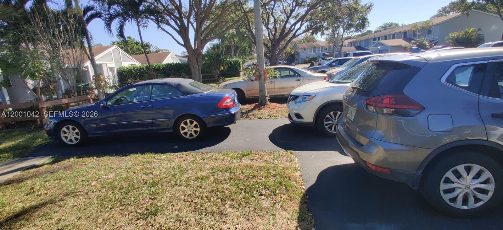 HEFTLER TOWNHOUSES AT RED - Residential