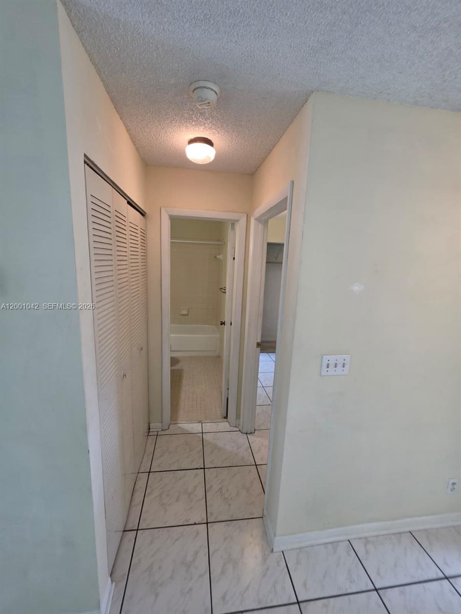 HEFTLER TOWNHOUSES AT RED - Residential