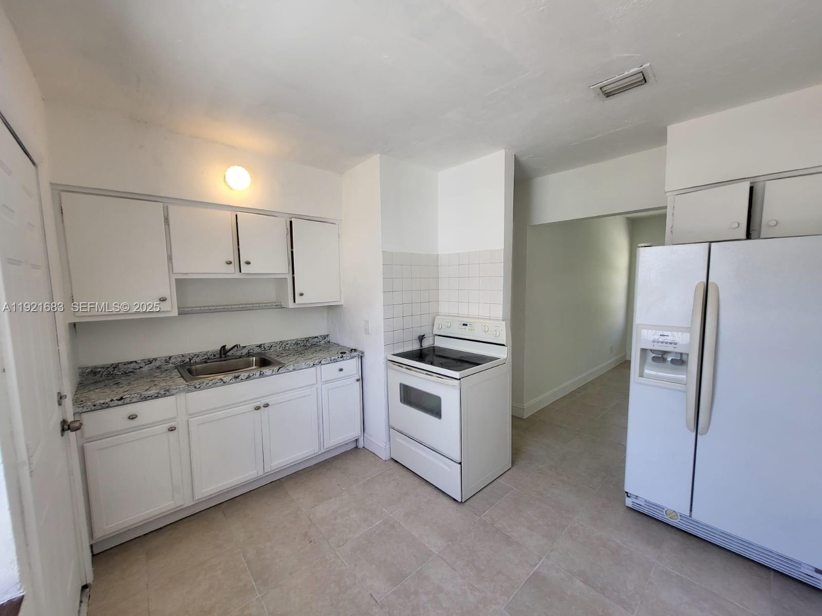 LITTLE RIVER SCH TRACK - Residential Income