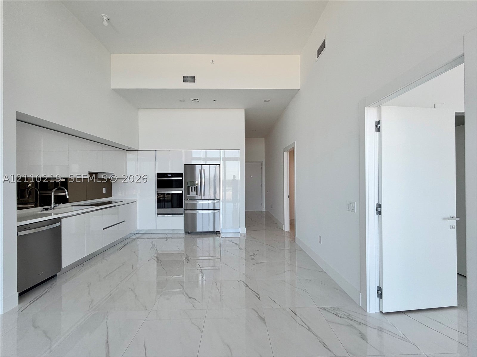 1170 E Hallandale Beach blvd 605