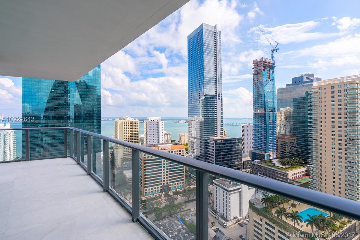 SLS BRICKELL - Residential Lease