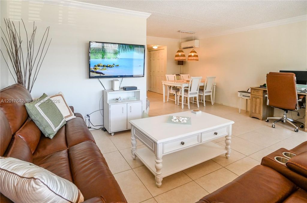 Photo of 62 Prescott C #62, Deerfield Beach, FL 33442 (MLS # A12017642)