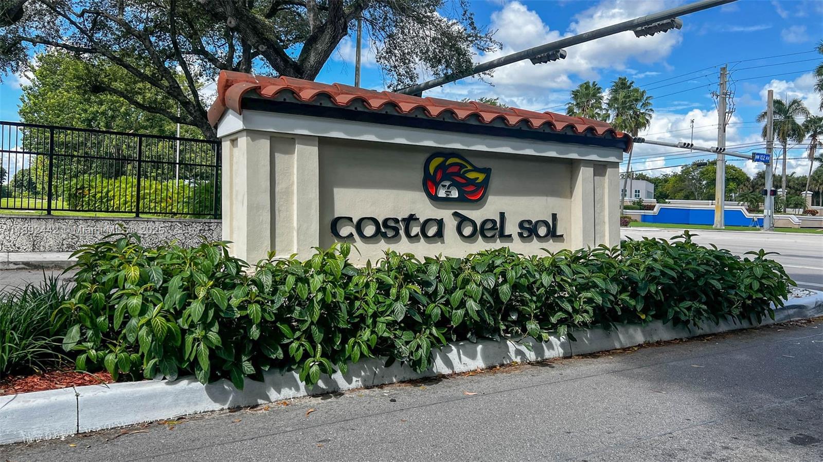 COSTA DEL SOL CONDO NO 3 - Residential