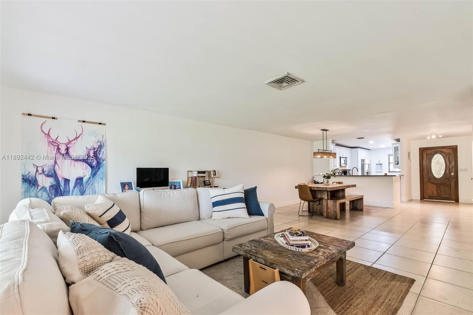 COSTA DEL SOL CONDO NO 3 - Residential