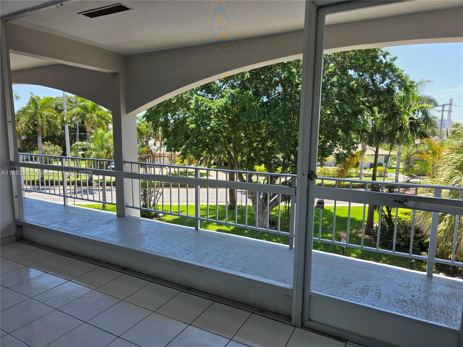 PARADISE VILLAS CONDO - Residential Lease