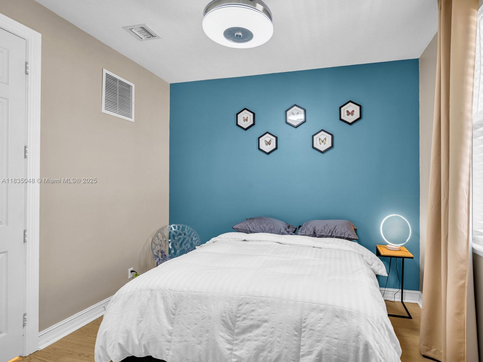 WILTON MANORS - Residential