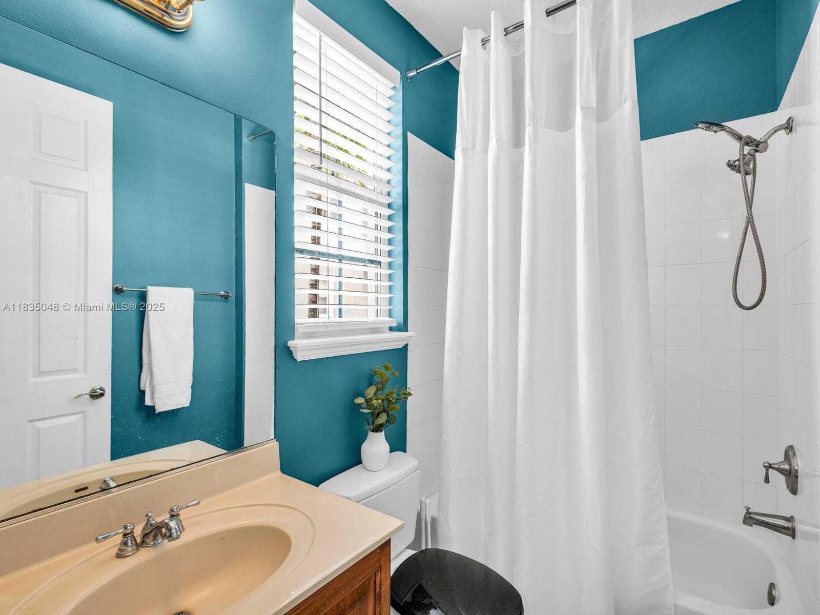 WILTON MANORS - Residential