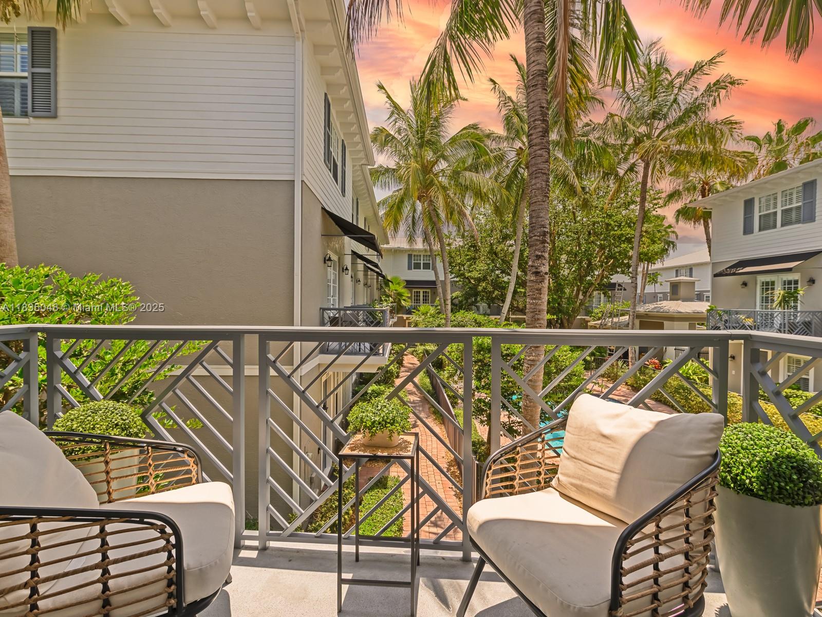 WILTON MANORS - Residential