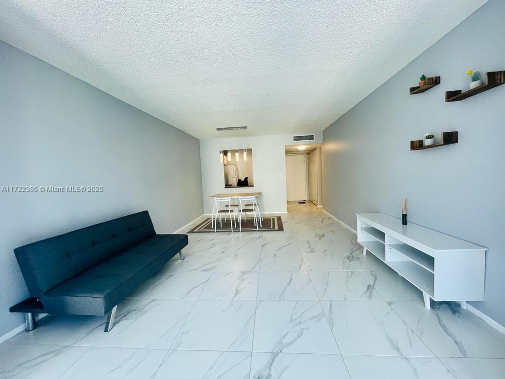 DESOTO PARK CONDO - Residential Lease