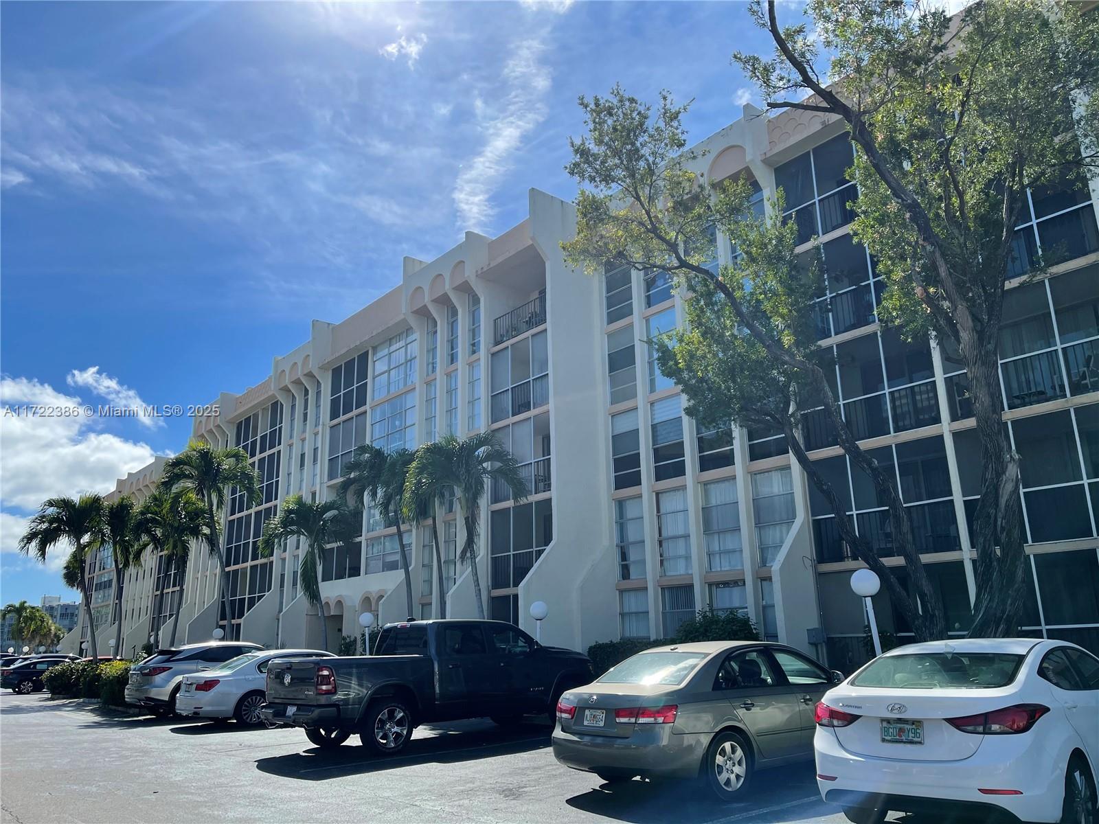 DESOTO PARK CONDO - Residential Lease