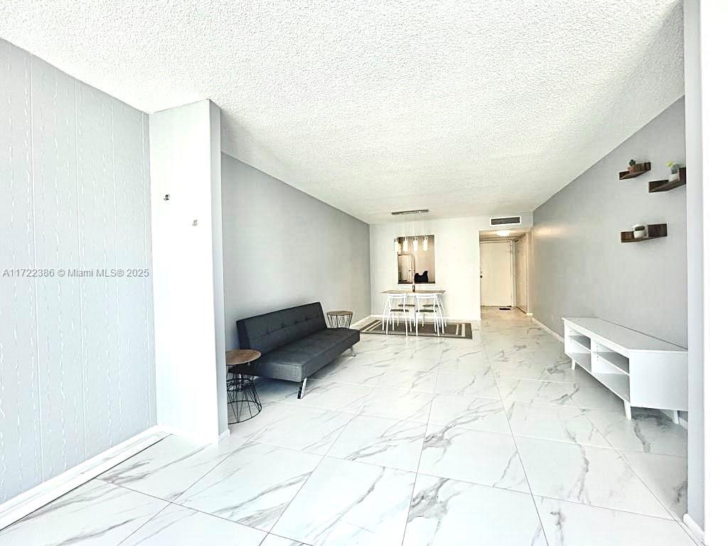 DESOTO PARK CONDO - Residential Lease