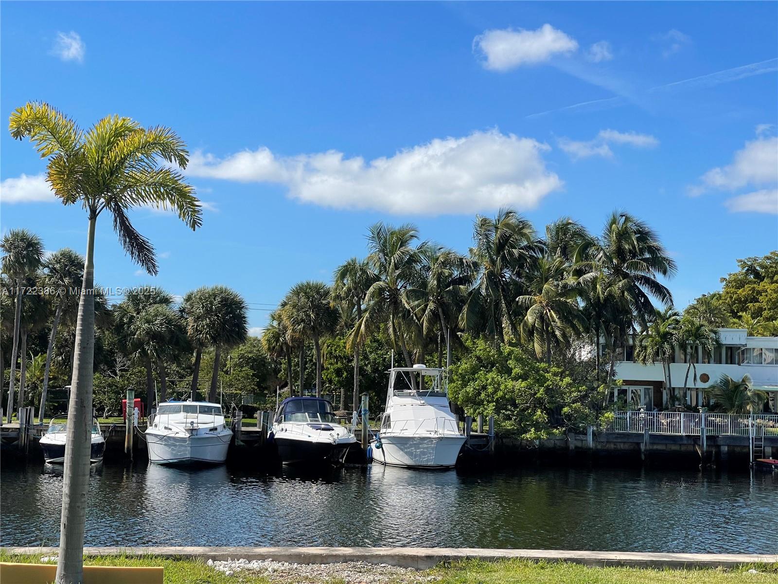 DESOTO PARK CONDO - Residential Lease