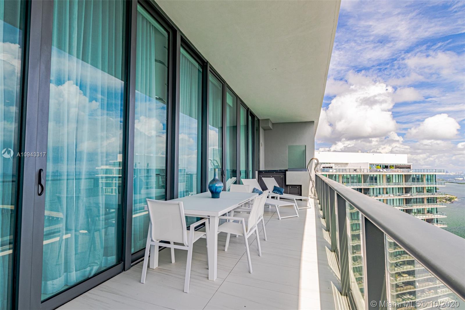 GRAN PARAISO CONDO - Residential Lease