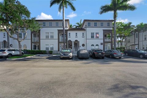 Condominium in Miramar FL 4351 160th Ave Ave 1.jpg