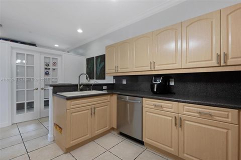 Condominium in Miramar FL 4351 160th Ave Ave 6.jpg